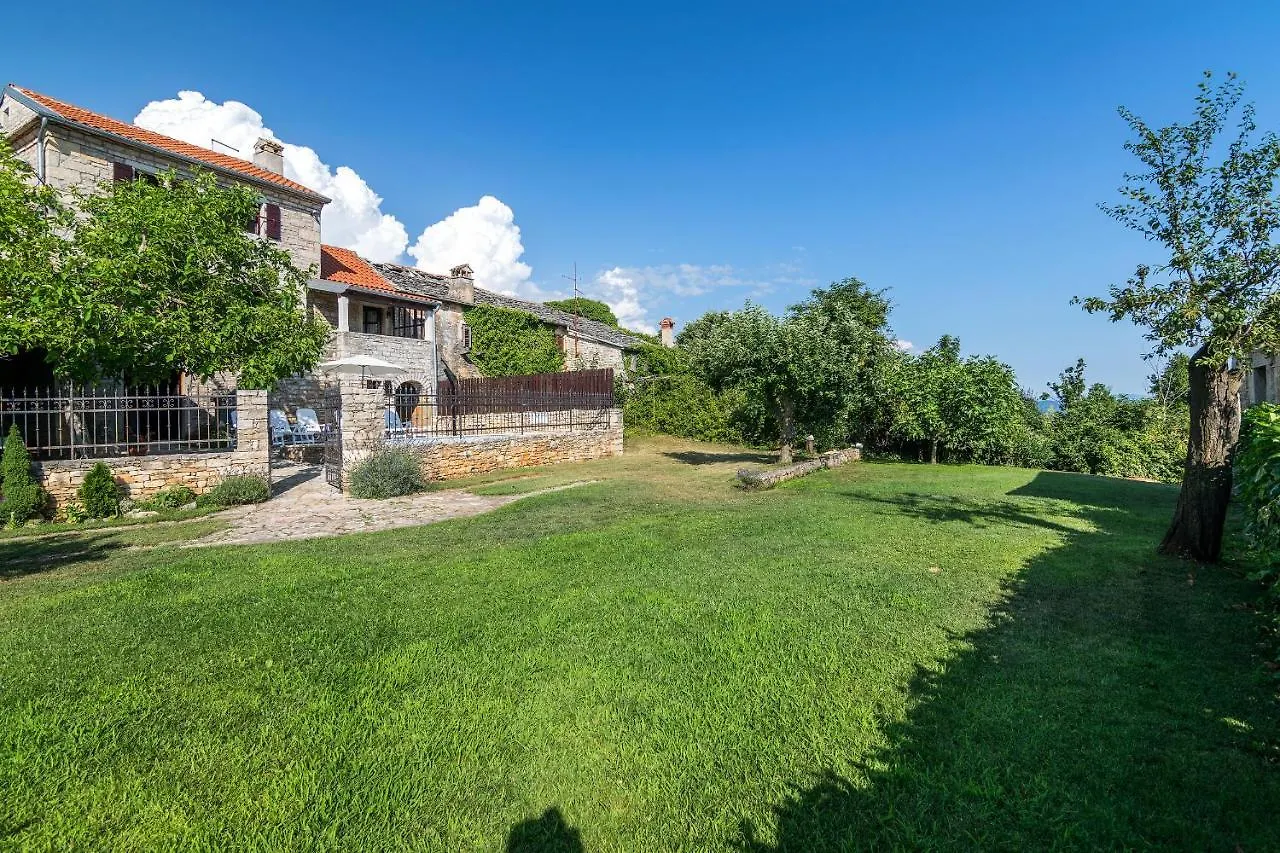 Villa Maria Oprtalj 0*,